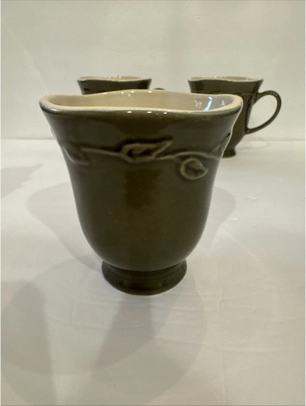 Pier 1 Imports Autumn Leaves (3) Footed Stoneware Mug Avocado 4.25” T By 4” W